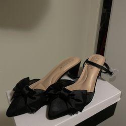 Black Heels Size 7