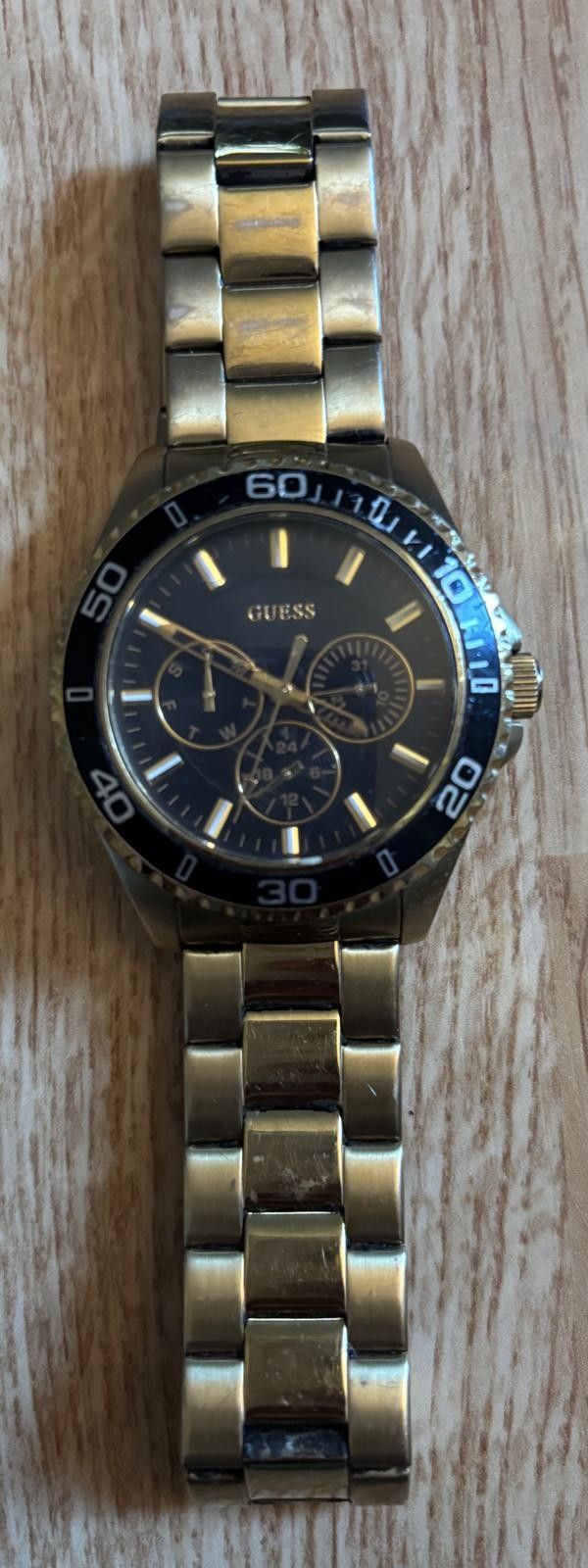 Guess Watch