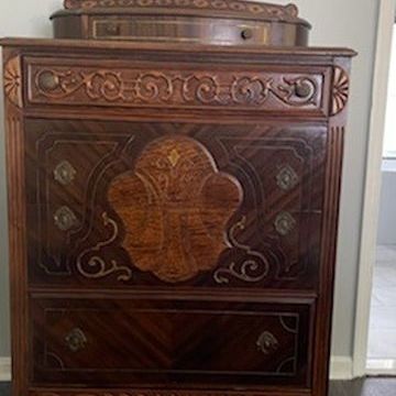 Antique Bedroom Furniture