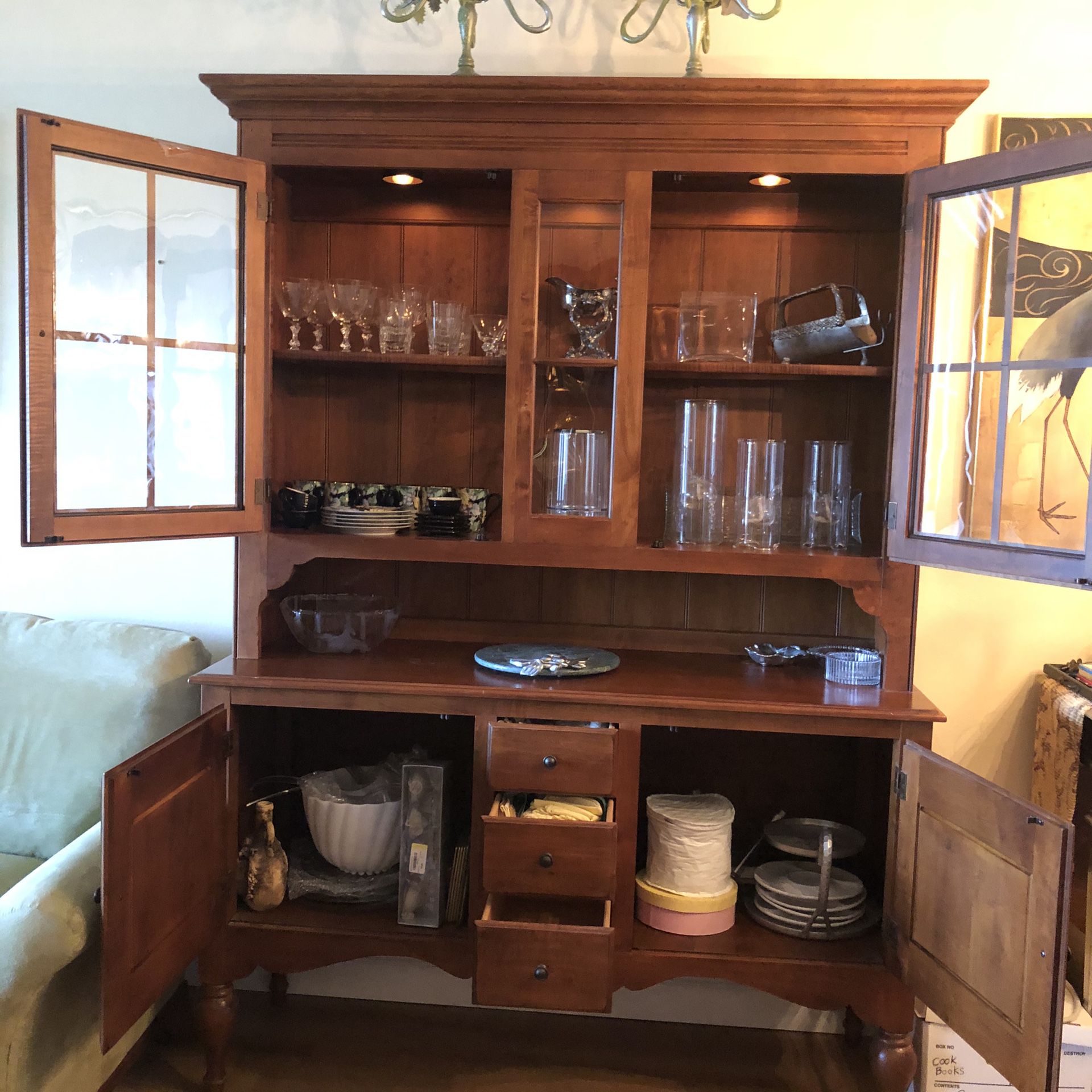 $315 . Ethan Allen solid wood China Cabinet. Bar Cabinet. Dining Table Hutch Dining Buffet Display