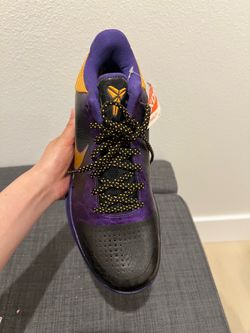 2010 Nike Zoom Kobe 5 ‘Lakers Away’