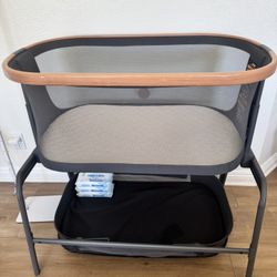 Maxi Cosi Bassinet 