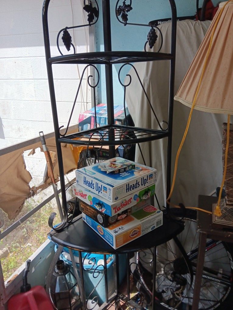 Corner Rack with shelves