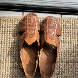 Men’s Leather Huaraches- (Size 9.5)