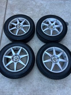 Set of Scion Toyota 15in 4 LUG wheels tires 195/60r15 Fit OLDER Corolla XB Yaris etc