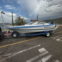 1994 Excel Boat