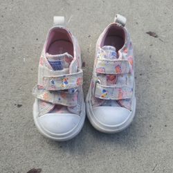 Converse Chuck Tayler Star Llama  Low Top Toddler Size 5