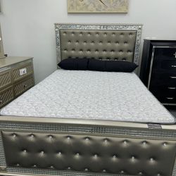 Champagne Finish Queen Bed with Mirror Trim and Acrylic Finish Case Goods