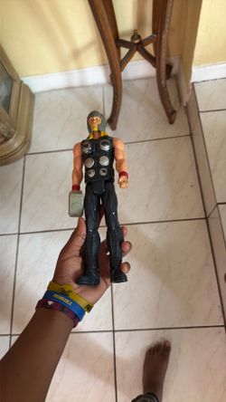 thor action figure