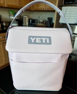 YETI 6L Daytrip Lunch Bag