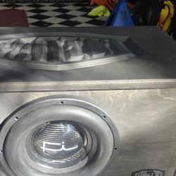 12 Inch Subwoofer And Box