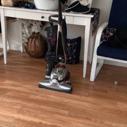 Call me, vacuum cleaner works perfect excellent condition