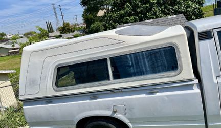 80’s Long Bed Camper Shell (Rare.!.GT Spoiler)