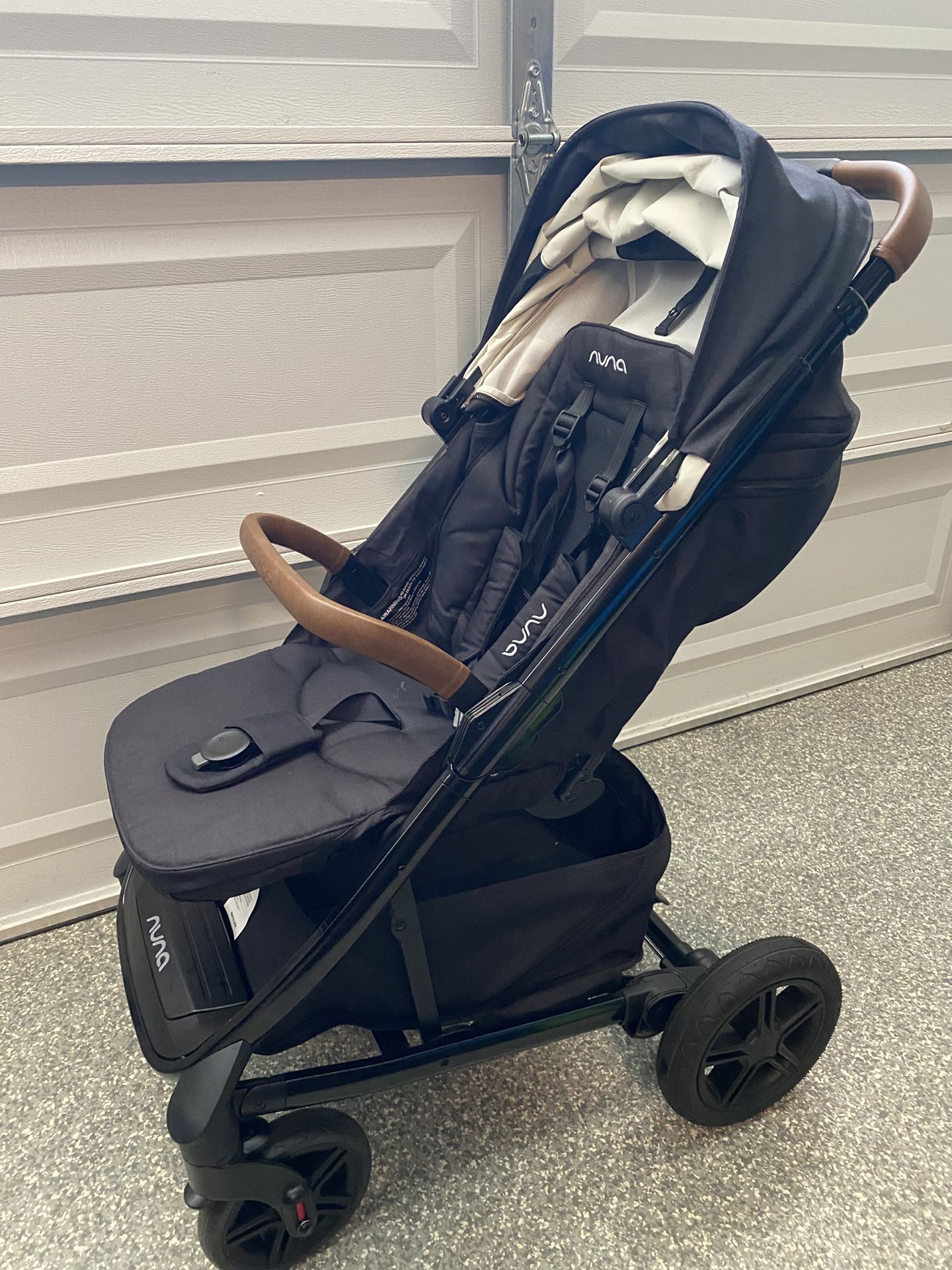 Nuna Tavo Next Stroller