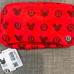Disney Lululem0n everywhere Belt bag/ crossbody bag size 1L NWT