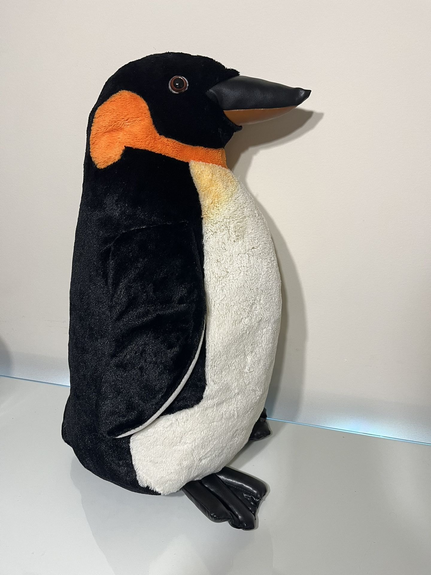 (NEW) SEAWORLD Emperor Penguin Plush 2 Feet tall