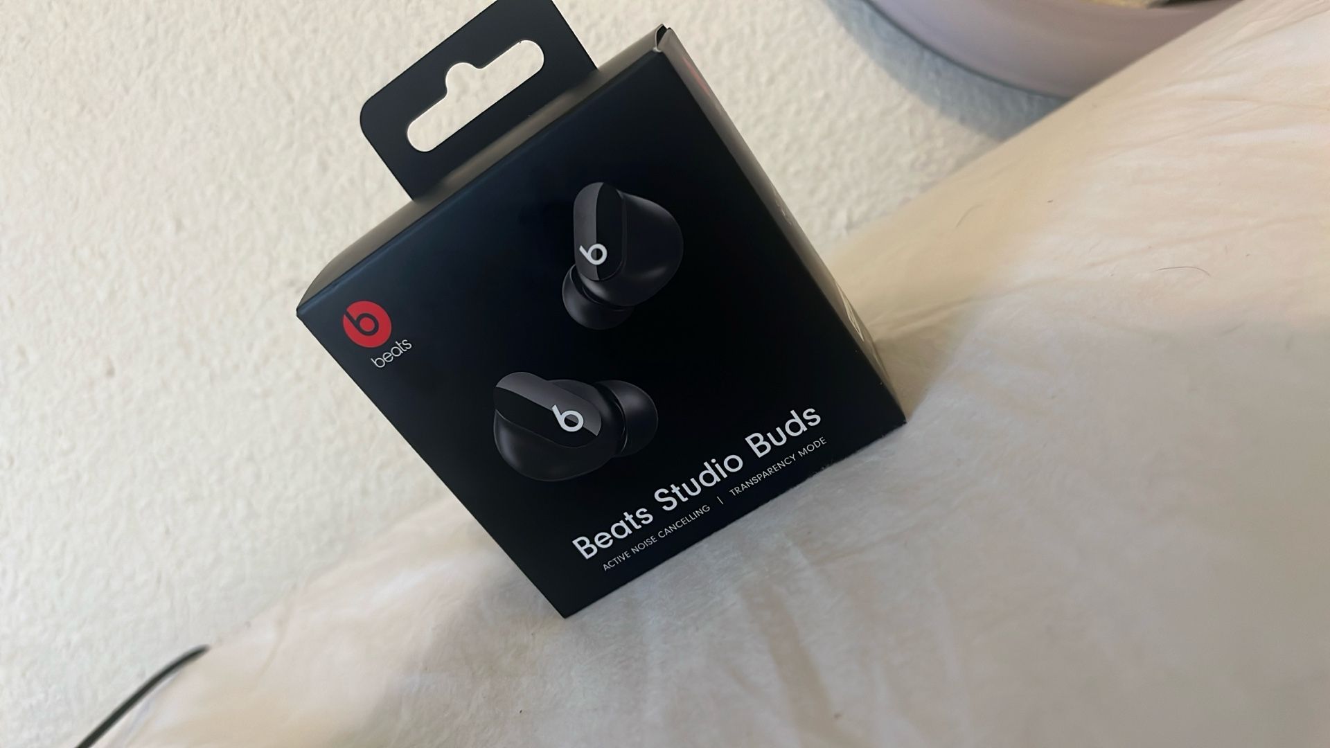 Beats Studio Buds