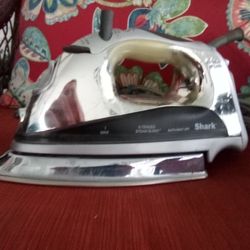 Shark Steamer