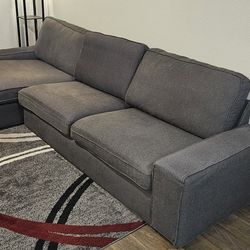 Couch With Power Outlet, Two Lamps Awesome Rug