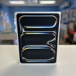 iPad Pro 13inch M4 latest model 256GB Black with Apple care plus New Sealed