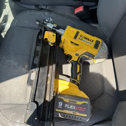 Dewalt Framing Gun