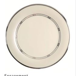Brand New Lenox Engagement Pattern Dinner Plate