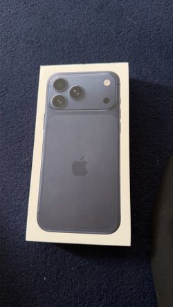 Apple iPhone 17 pro max blue