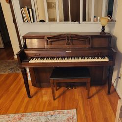 Used Consol Piano