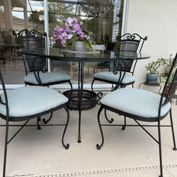 Wrought Iron Dining Table Set w/ 4 chairs.