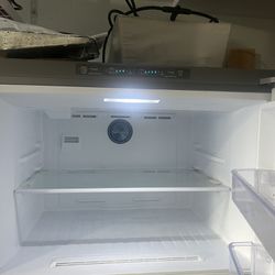Samsung 2017 Twin cooling plus Refrigerator. 31inches deep 67 1/2 inches height  33 inches width 