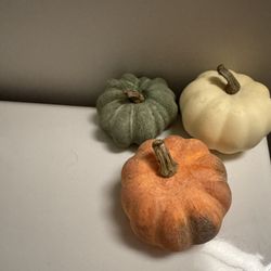 Autumn / fall / Halloween Small Decorations For Mantle 