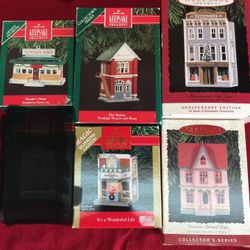 5 Hallmark Christmas Ornaments homes/buildings