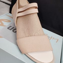 Life Stride YOLO Ankle Strap Wedge Sandals Size 8.5