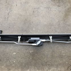 Mercedes E350 W211 Rear Window Power Shade for Sale in