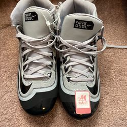 Nike Huarache Cleats Size 8