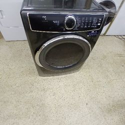 New Open Box Electrolux Electric Dryer little SCRATCH & Dents with 1 year Manufacture Warranty Model # ELFE7637AT Address 100 Clairmar Cir Davenport 