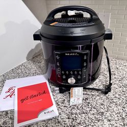 NEW 6 Qt Instant Pot Pro Multi Cooker 10 in 1 