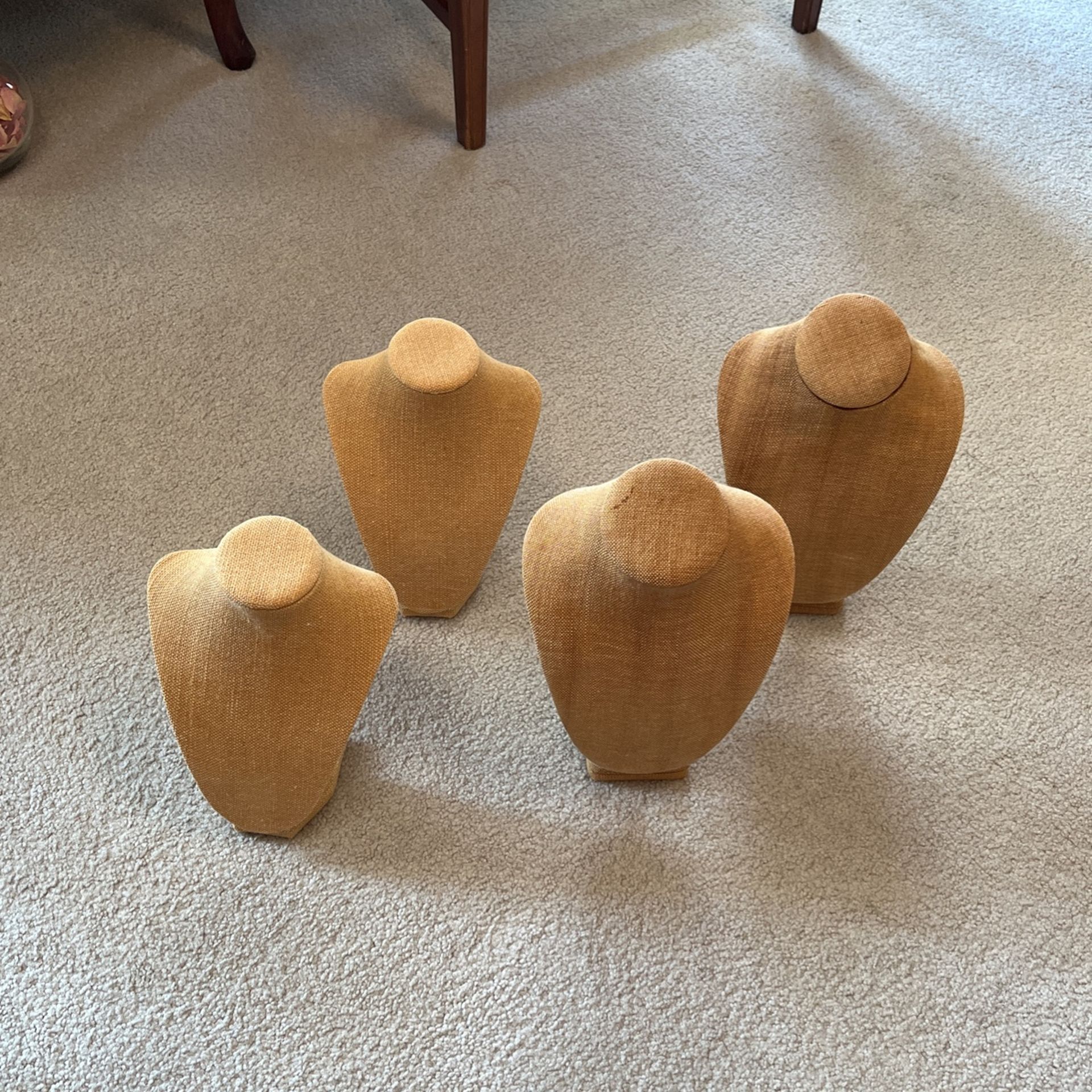 Set Of 4 Necklace Stands