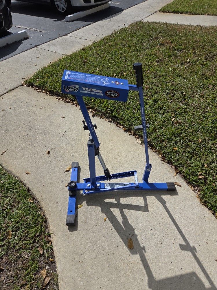 Louisville Slugger Blue Flame Ultimate Pitching Machine