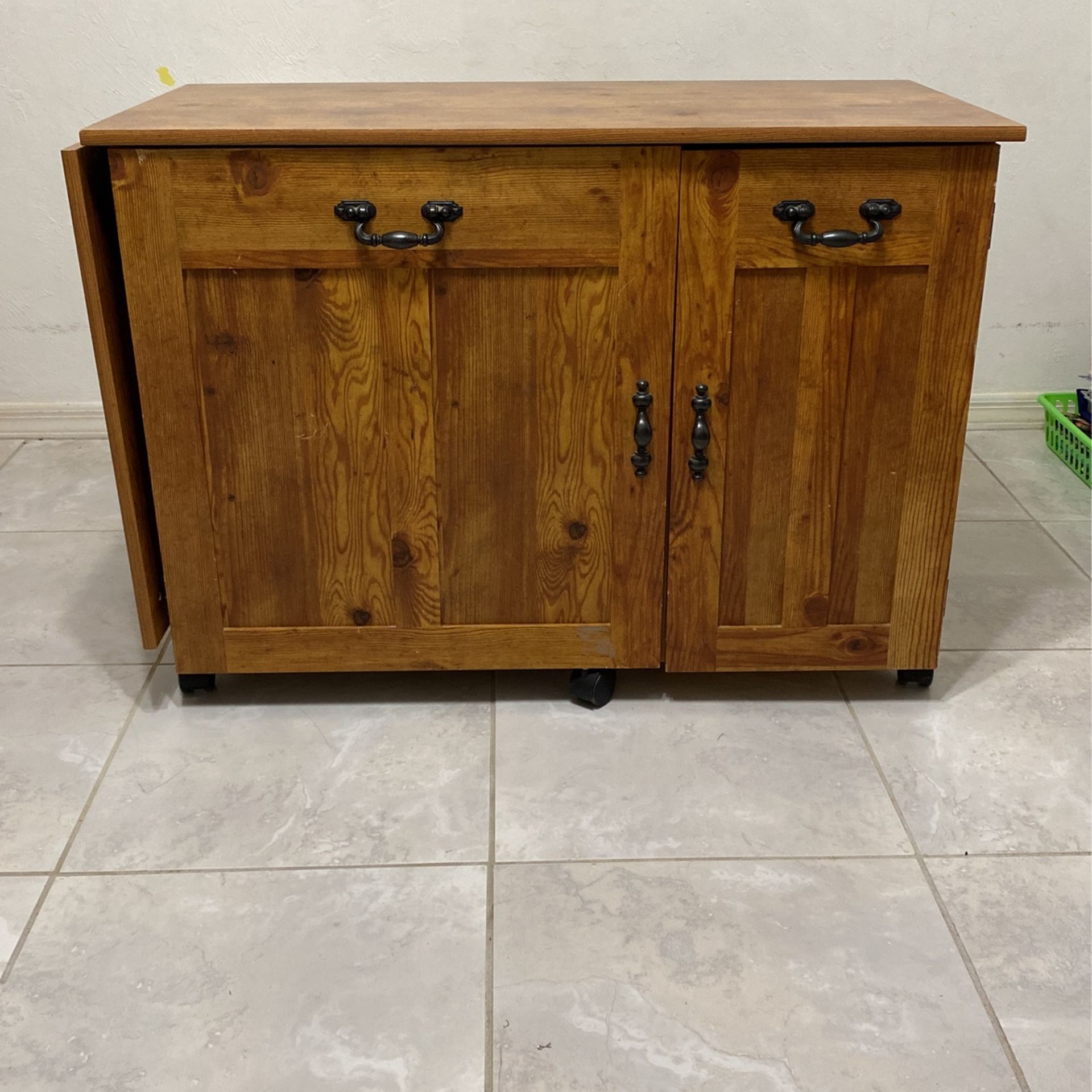 Modern Sewing Machine Cabinet On Casters W/lock