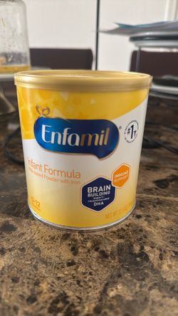 Se vende Enfamil amarilla