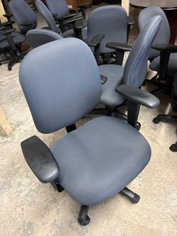OFFICE CHAIRS, GAME ROOM CHAIRS AVAILABLE FOR SALE!!! EACH 