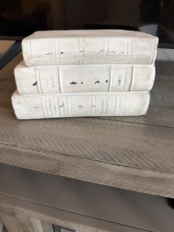 Faux Stacked Books