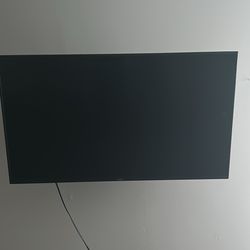 55” Smart Tv And Ps5 Two Controllers 