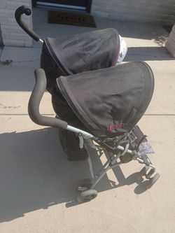 Double stroller