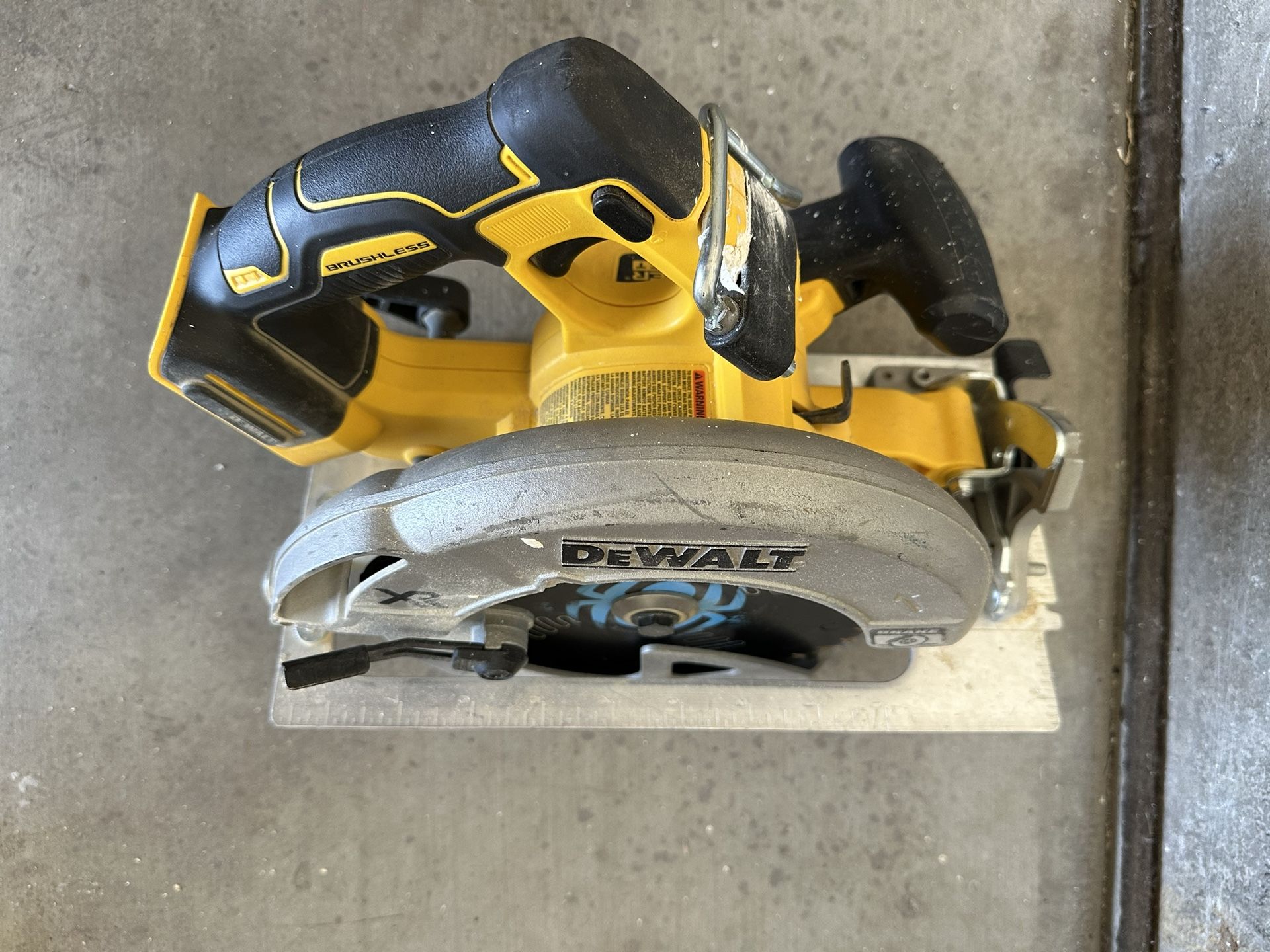 DeWalt Cordless Circular Saw