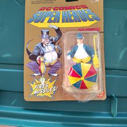 1989 Penguin Figure