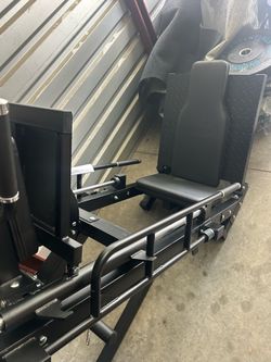 Leg press machine is brand new still in the crate. Retail is for 1500 It’s 1000 pounds capacity.