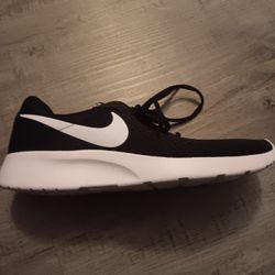 Women Nikes