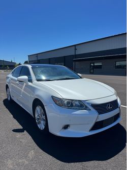 2013 Lexus ES 300h